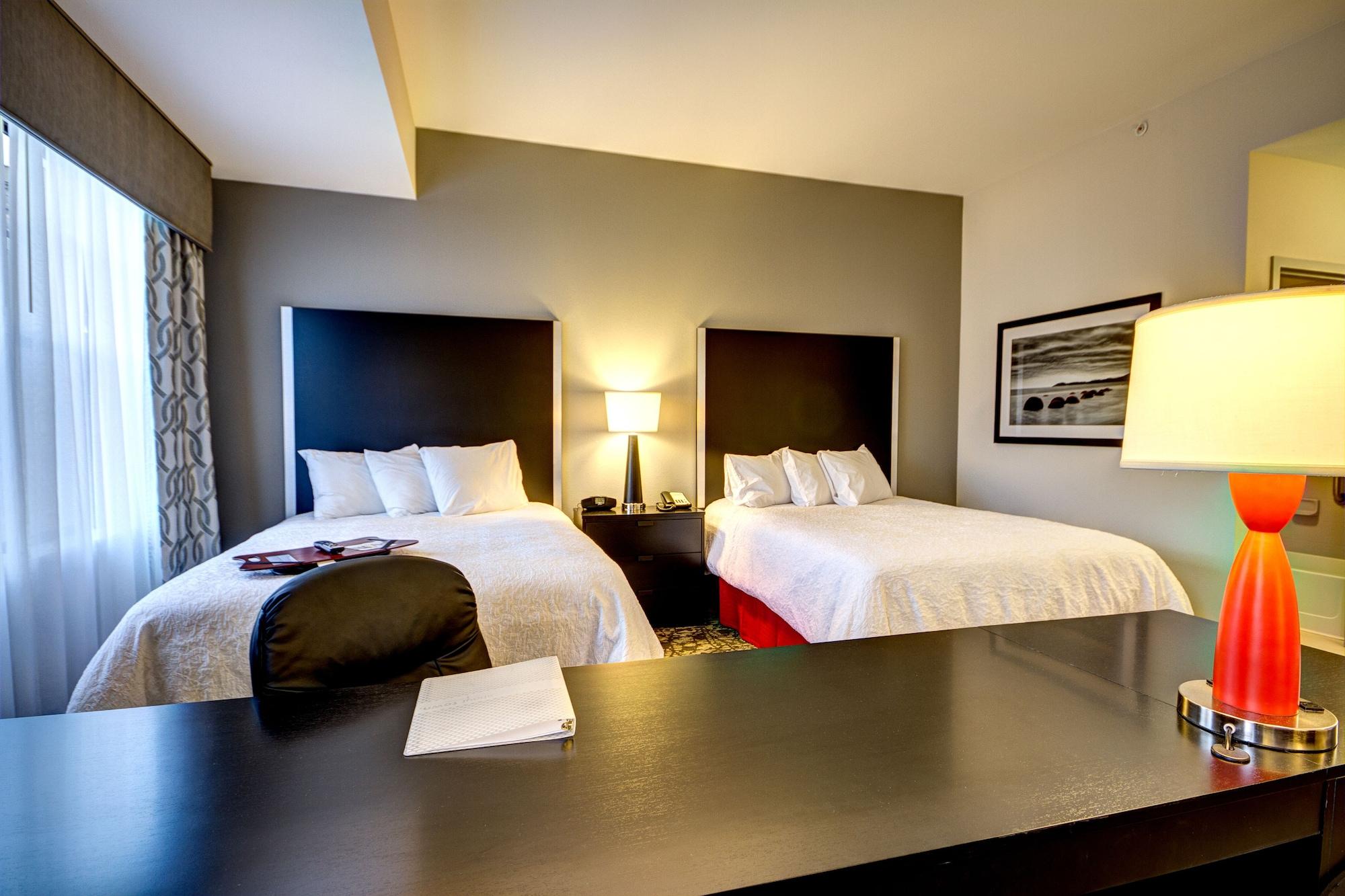 Hampton Inn And Suites Roanoke Airport/Valley View Mall Екстериор снимка